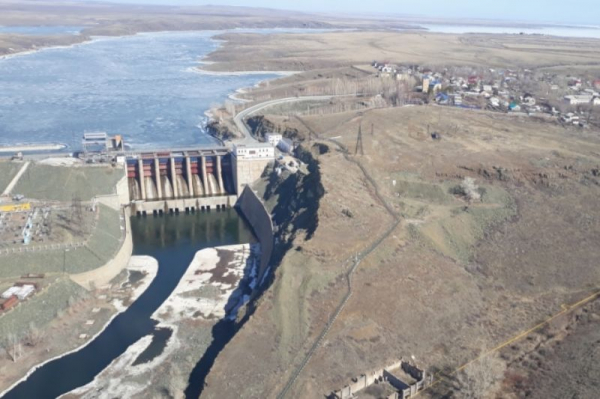 Сброс Ириклинского водохранилища увеличился в два раза