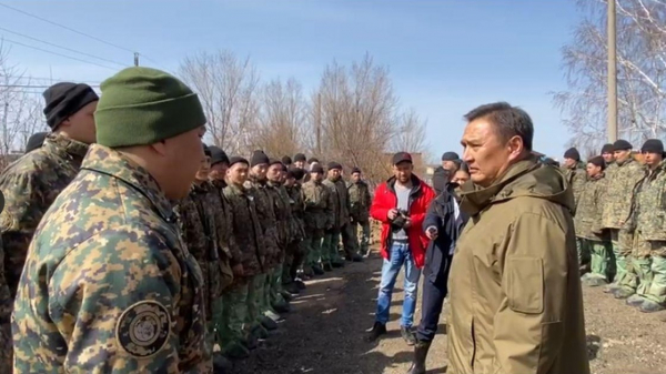 Ликвидация последствий паводков: глава Акмолинской области поблагодарил гвардейцев