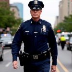 Мамдани объявил войну ICE: после обстрела машины с ребенком он требует вывести всех агентов из Нью-Йорка