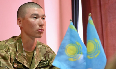 Учёба за границей и армия Казахстана: необычный путь 20-летнего Арафата