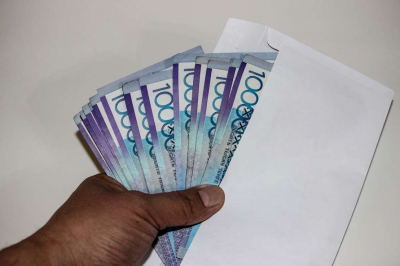 За взятку в 1 млн тенге осудили руководителей департамента санэпидконтроля в Актобе