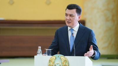 Ерлан Карин: продолжается поступательная работа по реализации новой Конституции