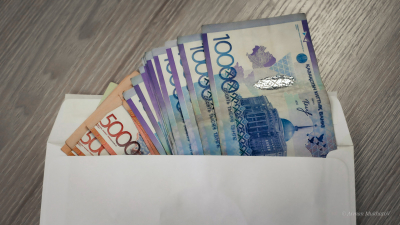 Экс-руководитель Управления спорта Алматинской области подозревается в получении взятки