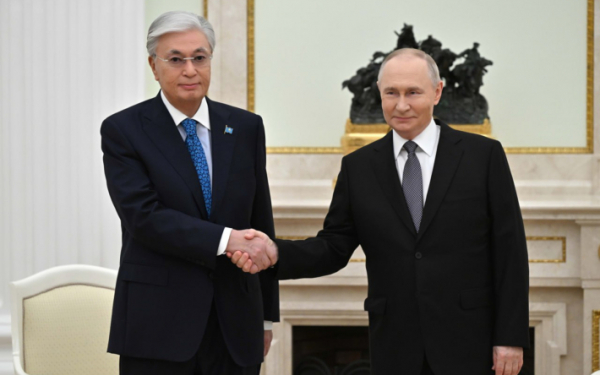 Президенты Казахстана и России проведут переговоры в Кремле