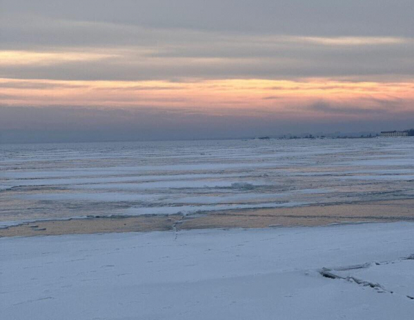 Вылил в Капчагайское водохранилище моторное масло - казахстанцу грозит наказание за загрязнение водоема