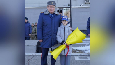 11-летнюю девочку из Усть-Каменогорска наградили за отвагу