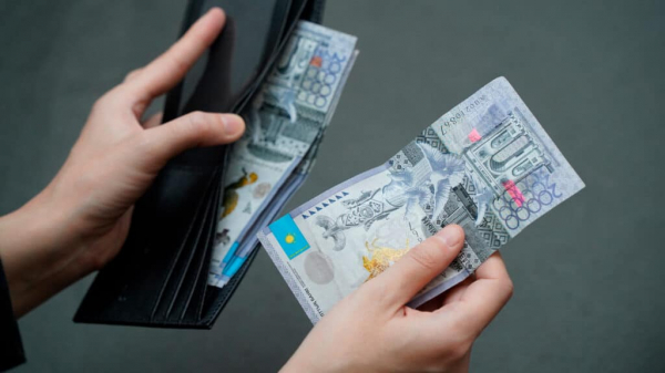 В Казахстане вырастут пенсии, пособия и МЗП